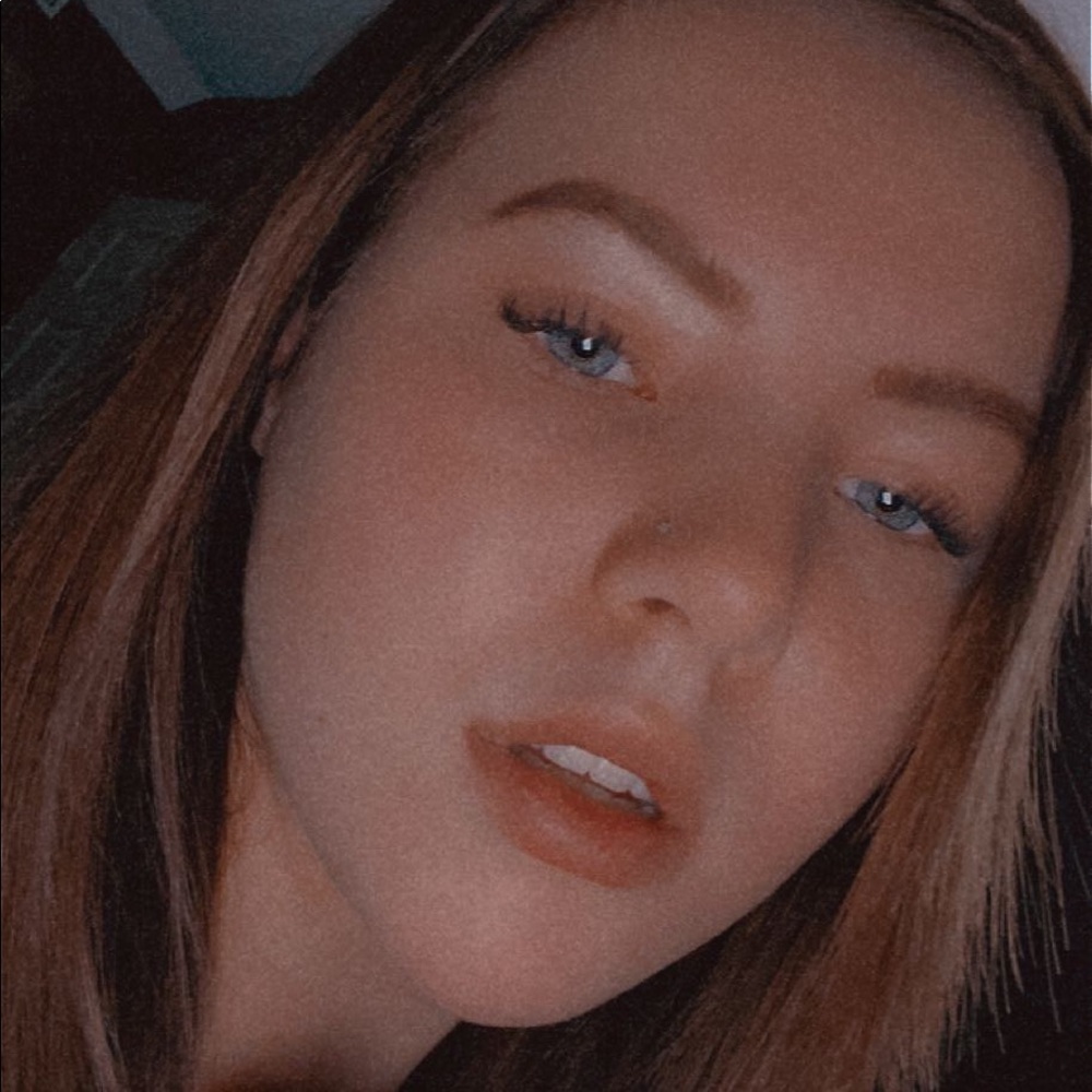 Meet your Posher, Molly